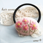 誰かを想う   刺繍ヘアゴム