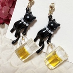 ビール大好き黒猫ピアス
