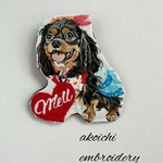 mikio様オーダー品☆犬の手刺繍のブローチ