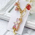 いちご色の猫　バッグチャーム