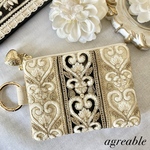 《new》🥀インド刺繍ポーチ　インド刺繍リボン　インド刺繍　刺繍ポーチ　ポーチ　カード入れ　コスメポーチ　モバイルポーチ　ギフト　フェイクレザー　ハートチャーム付き