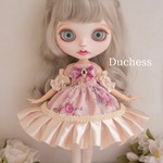 ブライス 服　アウトフィット　洋服　ピンクローズワンピ2