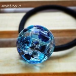 琉球ガラス入り～*ブルーの色彩あめ玉ヘアゴムmarry.c's handmadeaccessory