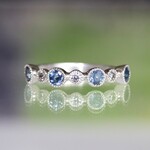 天然サファイア４石（合計0.5ct）とCZ５石のシルバーリング　無料サイズ調整　string of stars