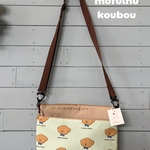 🍉SALE🍉くまプーショルダーバッグ（ミント＆ベージュ）
