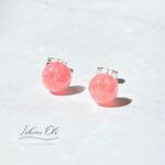インカローズの一粒ピアス