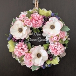 ホワイトとくすみピンクのお花の小さめなリース(19cm）


