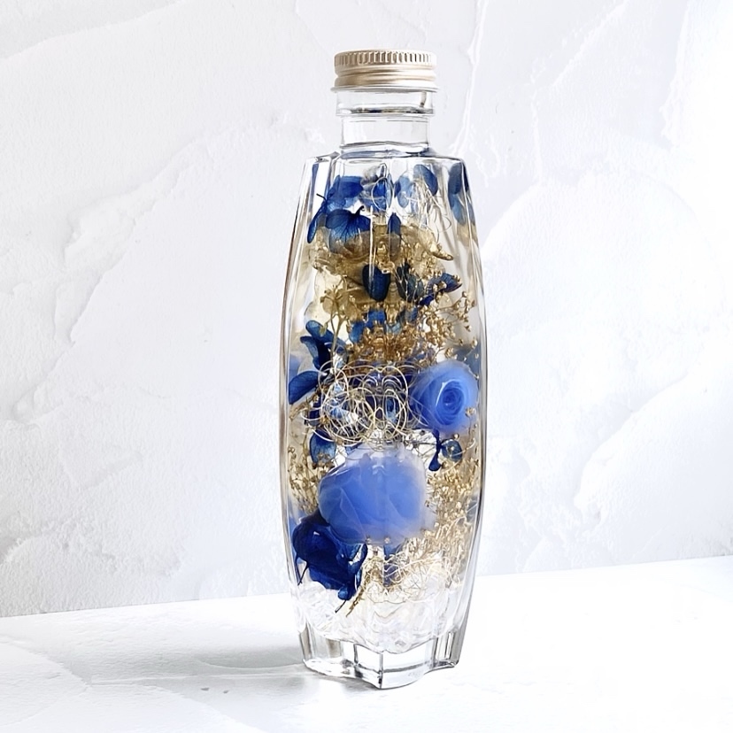 みぃぃ様❁︎オーダー　ハーバリウム°ஐ*。:° みぃぃ様❁︎オーダー ハーバリウム°ஐ*。:° FLOWERiUM toilette