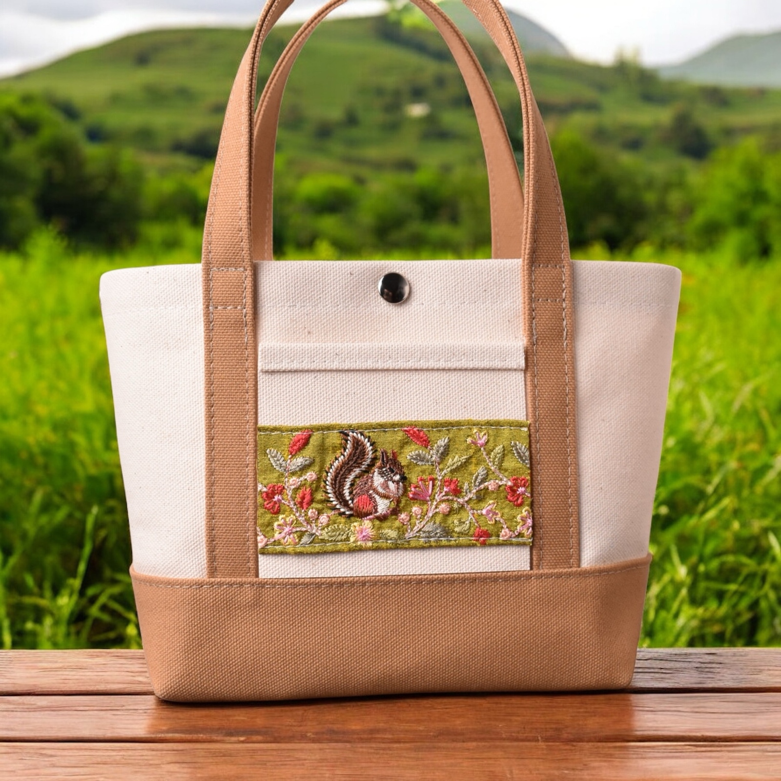 インド刺繍ハイクラスホワイト　トートバッグ　ハンドメイド インド刺繍リボン トートバッグ - aora