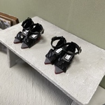 【限定セール品】　スネークサンダル(ブラック)