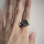ゴシック系 スペード リング【Shield】シルバーアクセサリー ゴシック メンズ ユニセックス ギフト 贈り物【燻し仕上げ／ブラック】
