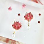彼岸花（ヒガンバナ）としずくビジューのピアス/イヤリング