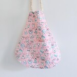 80サイズ 花柄☆子供エプロン裏地付