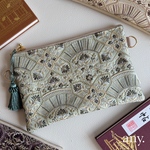 new✨インド刺繍生地 御朱印帳ポーチ♡ ② 御朱印帳入れ 御朱印帳ケース 用途いろいろ大きめサイズ🌿マルチポーチにも🙆🏼‍♀️ グリーン