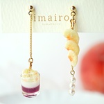 🍑ミニチュアスイーツ桃とカシスのヴェリーヌ＆カットピーチ＋パールの耳飾り（①イヤリング②ピアス③フックピアス④樹脂ピアス⑤樹脂ノンホールピアス（樹脂イヤリング））
