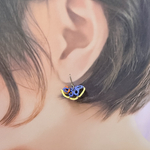 ウミウシレースのピアス（アオウミウシ）