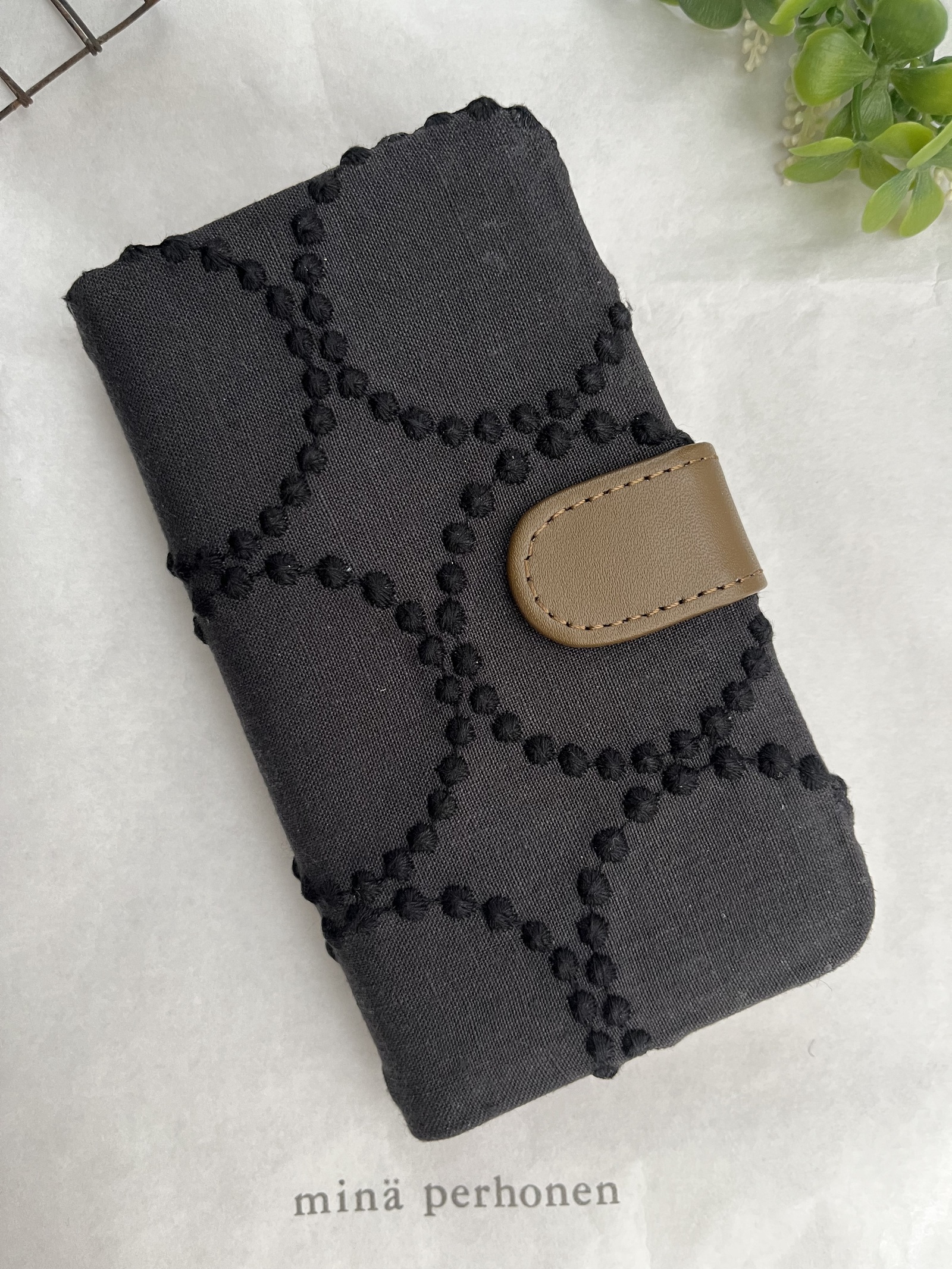 4312*グッキィさま確認専用 ミナペルホネン スマホケース ミナペルホネン」スマホケース（iPhone）の通販 ∞ SUZURI（スズリ）