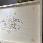 [送料込] 手書き 木製角盆（横38cm）| ヨーロピアンペインティングのお盆 カフェトレー アンティーク調 テーブルコーディネート ウッドプレート クラシカル