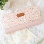 【リバティ】ジョアンナ　ラミネート長財布いちごラテ