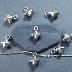[1pcs] オール ステンレス 極小 クロス チャーム マルカン付 シルバー サージカルステンレス 金属アレルギー対応