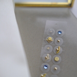 【チタン】 耳つぼジュエリー 20粒 /  ナチュラル ゴールド 石 おしゃれ シンプル 大人 耳ツボシール