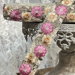 実物のお色味と違う場合があります] インド刺繍リボン　花　インド刺繍　スパンコール　刺繍リボン　リボン　りぼん