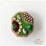 English Garden ドングリの庭    〜Coup de Coeur〜ビーズ刺繍ブローチ