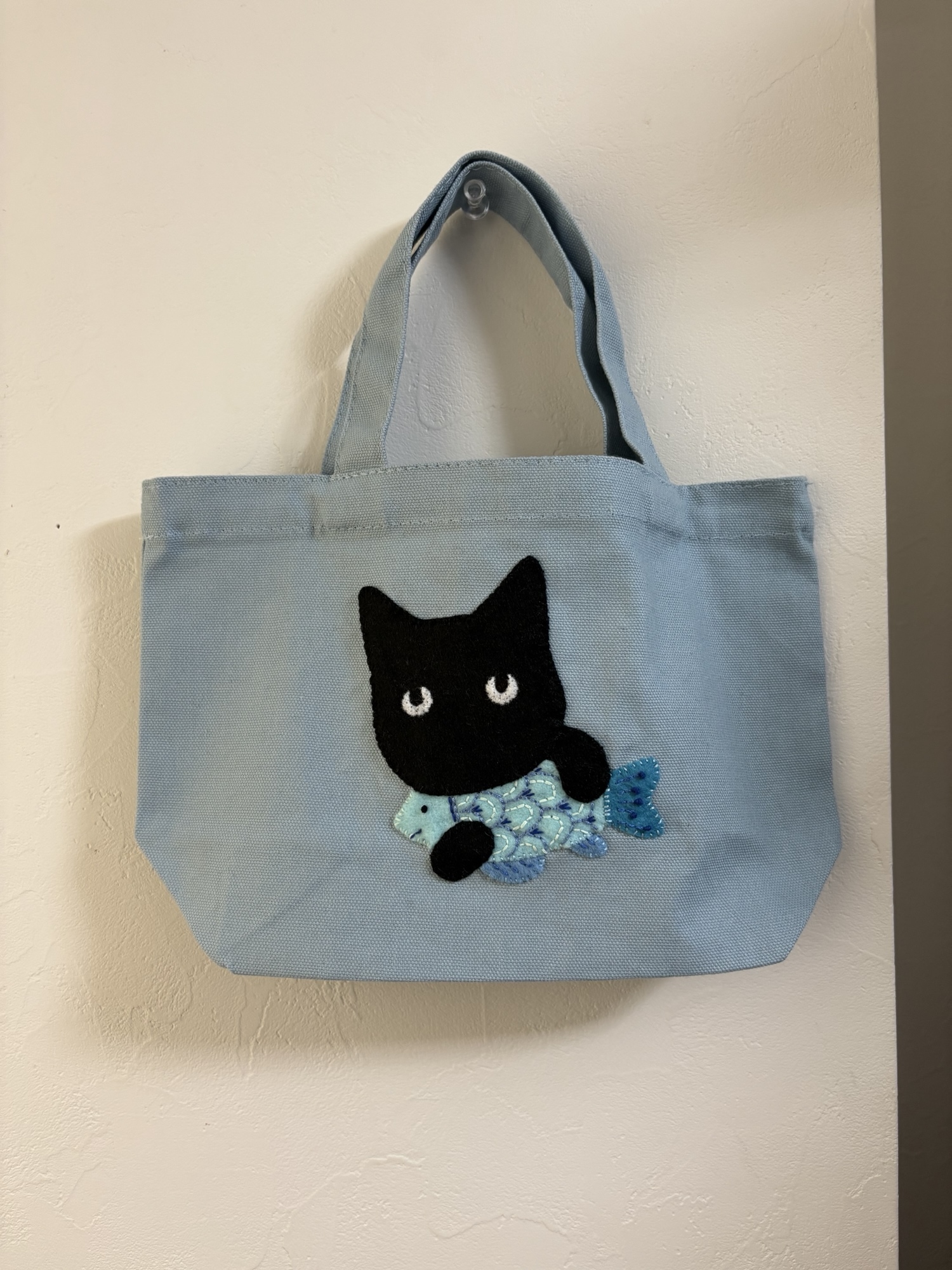 黒ねこ M 黒猫ちゃん柄 ジャージ M 花粉対策（ローカット厚底スニーカー
