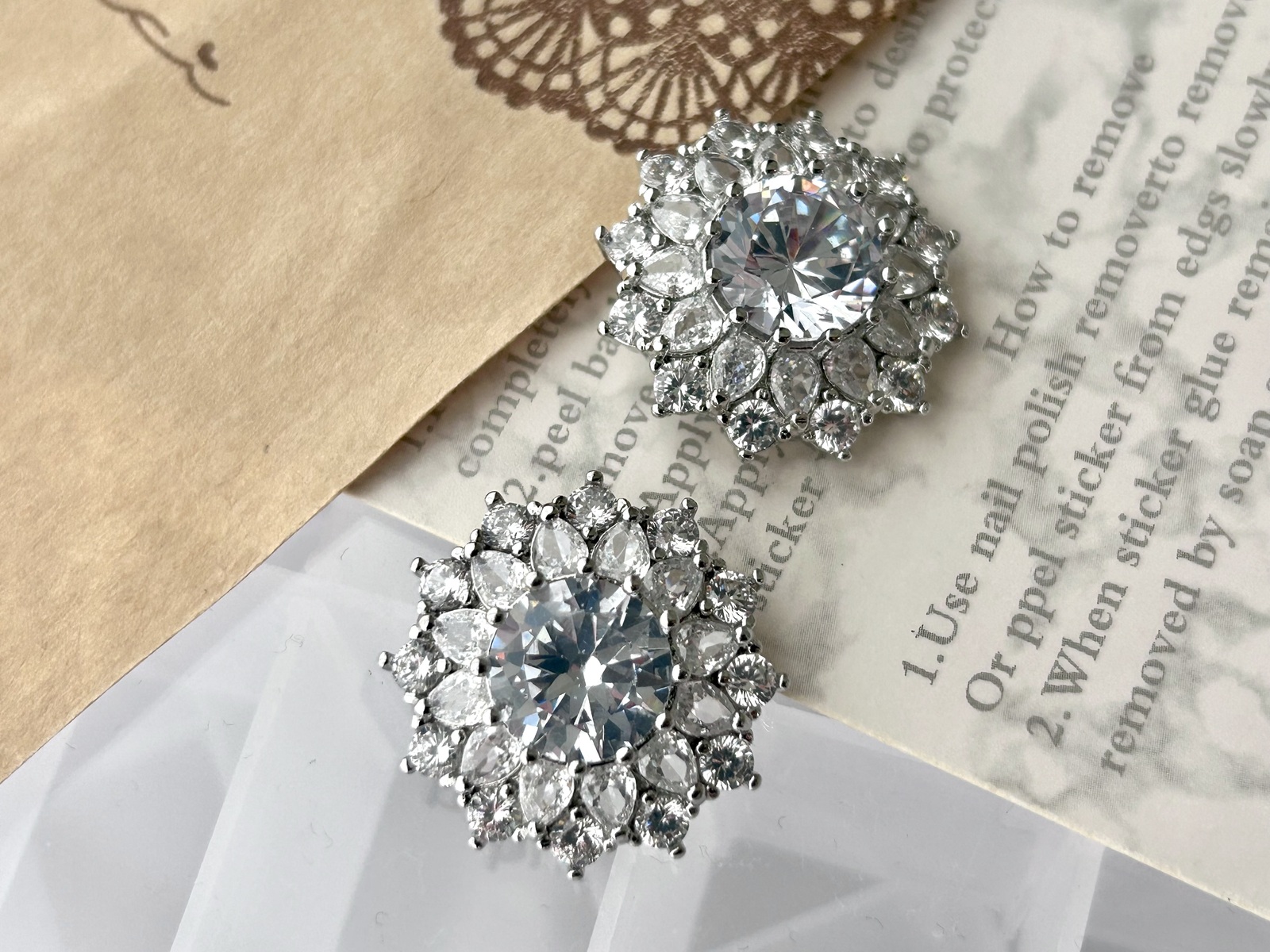 飾りボタン 1789 アンティーク ヴィンテージ レトロボタン レトロボタン 飾りボタン ◇196◇ レトロ アンティーク ヴィンテージ