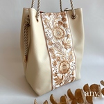 【受注製作🪡】インド刺繍リボン 巾着バッグ✨elegant beige🤎バッグ ハンドバッグ ショルダーバッグ トートバッグ　再販14！