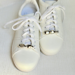 シンプルに映える！スニーカー用シルバーアクセ👟