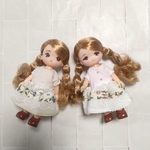 ミキちゃんマキちゃん　服セット　ワンピース(レース花柄）