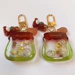 【宇治金時のジャム瓶×うさぎ× 𝙻𝚘𝚟𝚎𝚖𝚎𝚍𝚘】　ジャム瓶　オイルキーホルダー  レジン　シャカシャカキーホルダー　シェイカー　ビジュー　