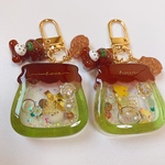 【宇治金時のジャム瓶×ねこ× 𝙻𝚎𝚝𝚝𝚎𝚛】　ジャム瓶　オイルキーホルダー  レジン　シャカシャカキーホルダー　シェイカー　ビジュー　
