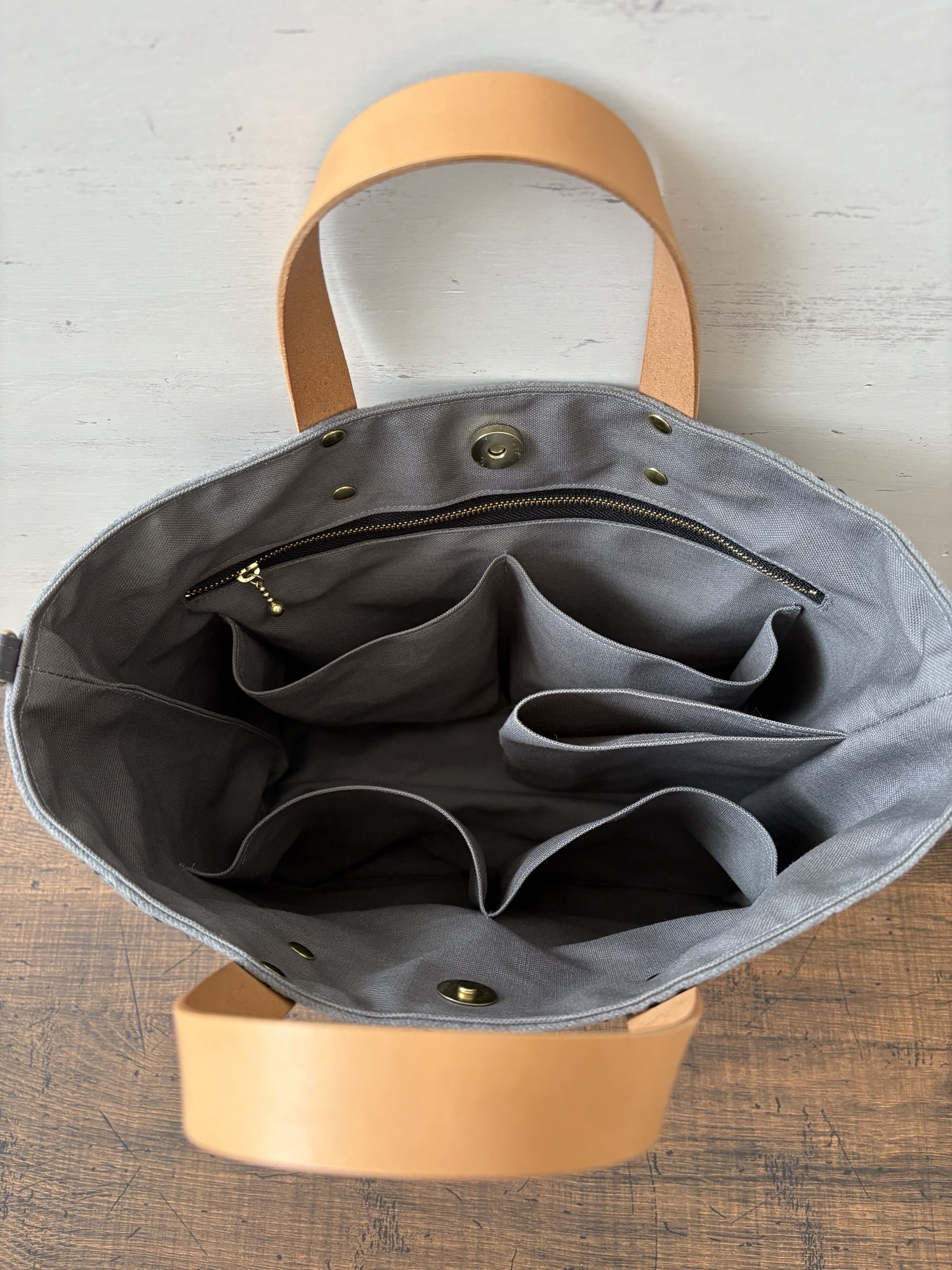 【432】ミナペルホネン　タンバリン　トートバッグ　持ち手ヌメ革製 tambourine TOTE BAG - minä perhonen