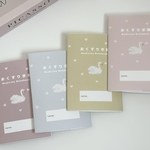 おくすり手帳　🦢swan 白鳥　お薬手帳カバー　おくすり手帳ケース　
