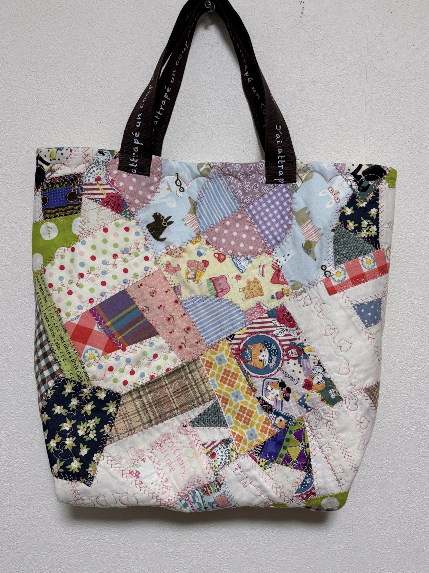 ハンドメイド パッチワーク キルト タペストリー 刺繍 ハンドメイド パッチワーク キルト タペストリー 刺繍 - メルカリ