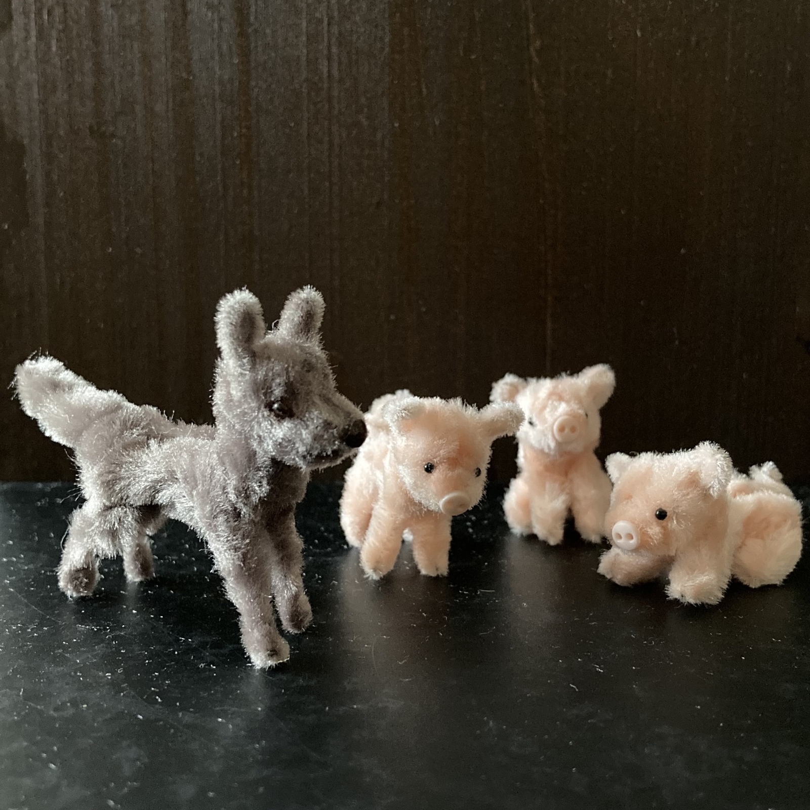 モールアート モール ダックスフンド クリーム - モールな動物