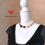 Carolus：ヴィンテージビーズ とホワイトウッド の首飾り ** Whipped Cream White Wood Necklace **