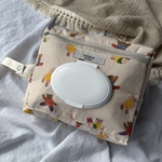オーダー品　持ち手付きオムツポーチ　エアロビクマ　