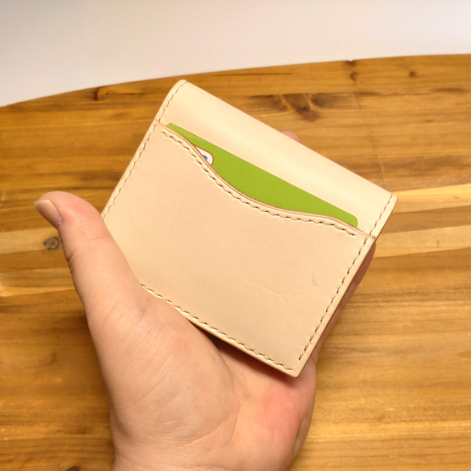 本革 二つ折り 財布 ヌメ革 ハンドメイド ミニウォレット genkoh 本革 二つ折り 財布 ヌメ革 ハンドメイド ミニウォレット genkoh