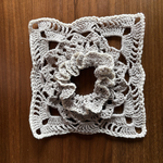 lacy square chouchou （greige*white）