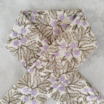 【小菊】ベージュ・刺繍半衿サイズのハギレ
