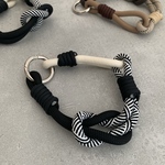 色が選べる大人かっこいい！！　インフィニティ　ハンドストラップ　パラコード　ロープ