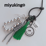 ☺︎バッグチャーム☺︎チャーム☺︎キーホルダー☺︎ニコちゃん☺︎シルバーパール☺︎グリーン☺︎緑☺︎じゃらじゃらキーホルダー☺︎大人可愛い