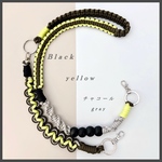 スマホショルダーストラップ【グレー×yellow×Black】パラコード　ネックストラップ　ハンドストラップ　スマホストラップ　モバイルグッズ　マクラメ　携帯ストラップ