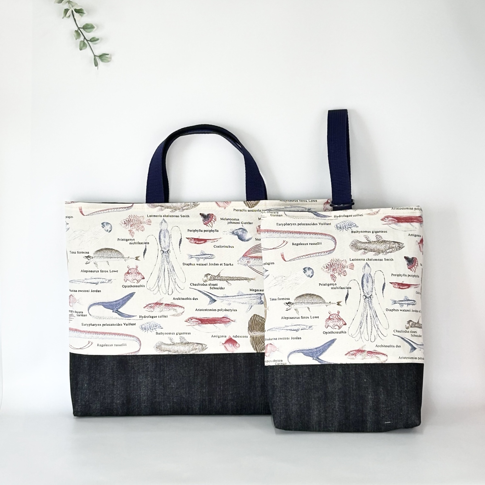 フレンチブルーのかぎ針編み ジャンパースカート ⚪ お花モチーフ