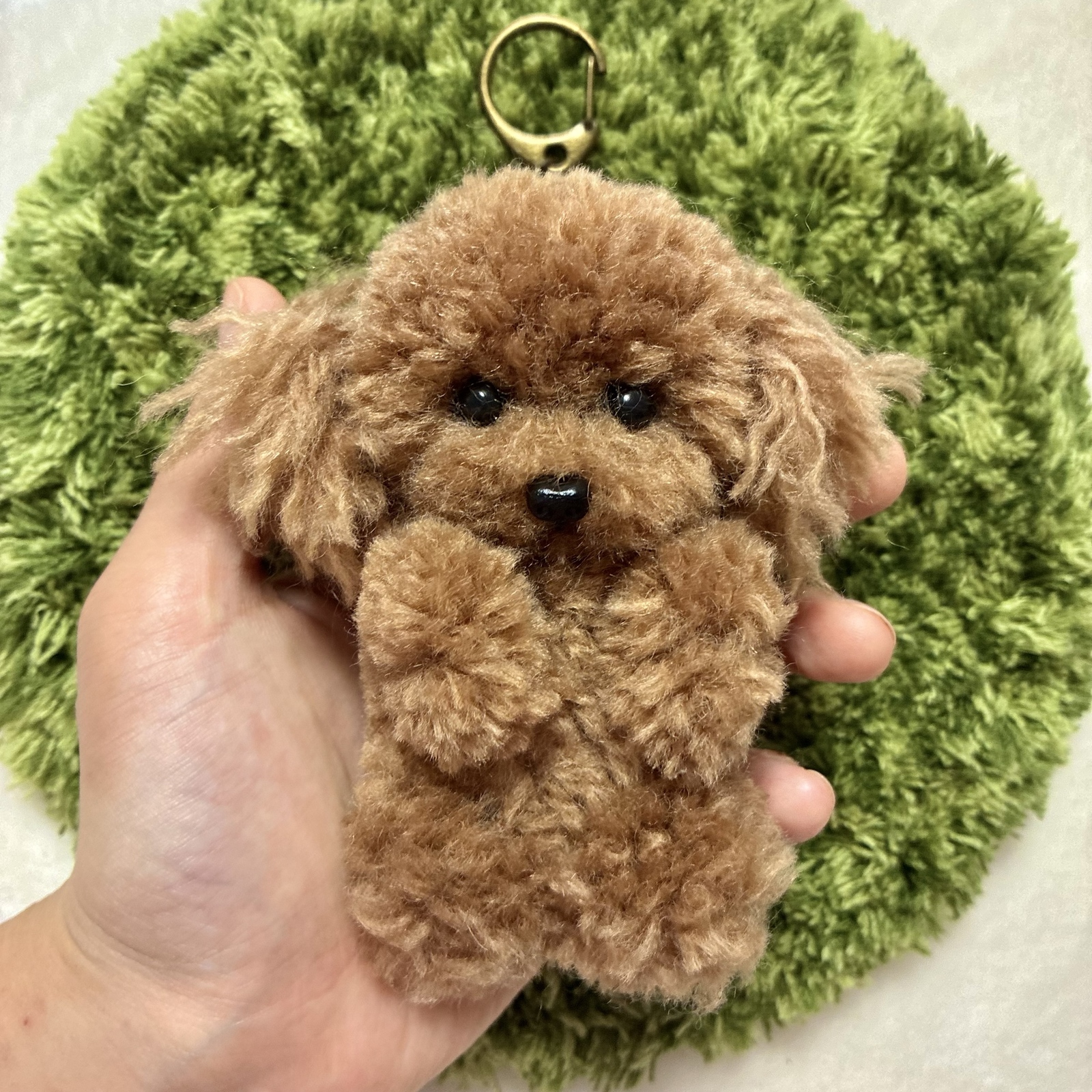 羊毛フェルトトイプードル　こたちゃん＊ だっこちゃんなふわもこトイプードル 羊毛フェルトキーホルダー
