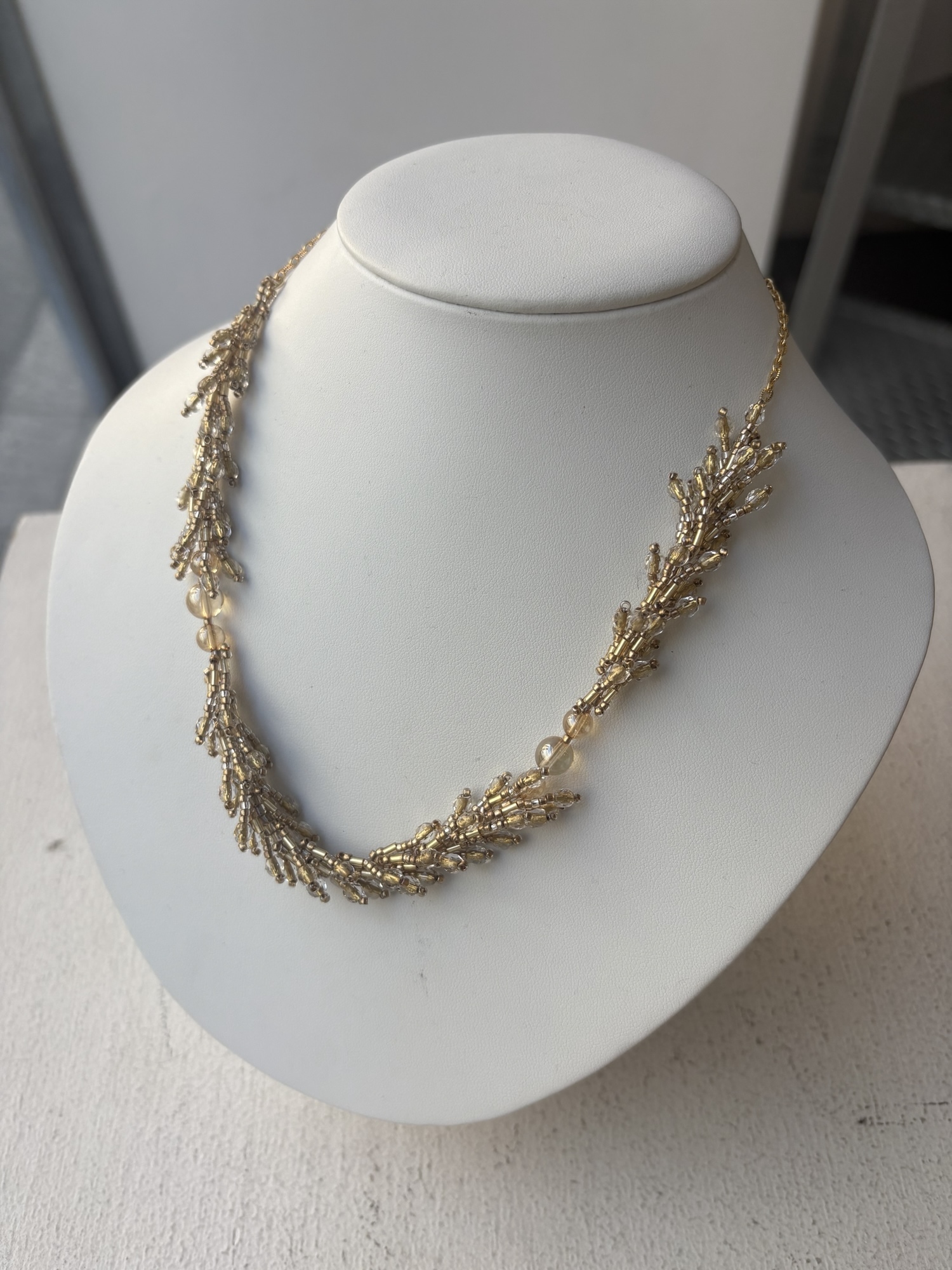 蔵出しビーズ 六角特小 No771 20g - TOHO-BEADS'S GALLERY