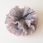 chiffon / gray checkered